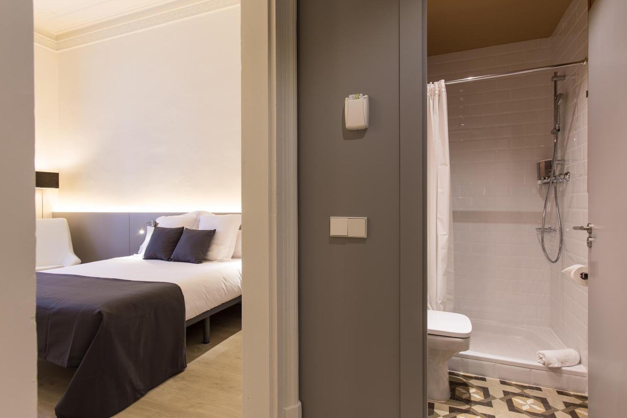 Izaila Plaza Catalunya Hotel Barcelona Exterior photo